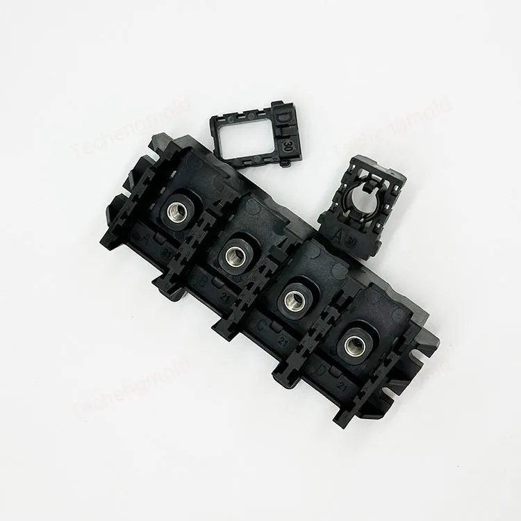 特诚科技PA66精密注塑件实拍 4
